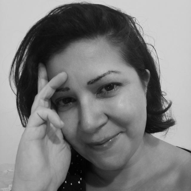 Camila da Silva Sinfães